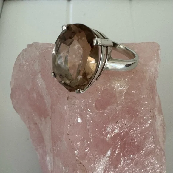 Smoky quartz sterling silver ring size 7.75 - Picture 4 of 4